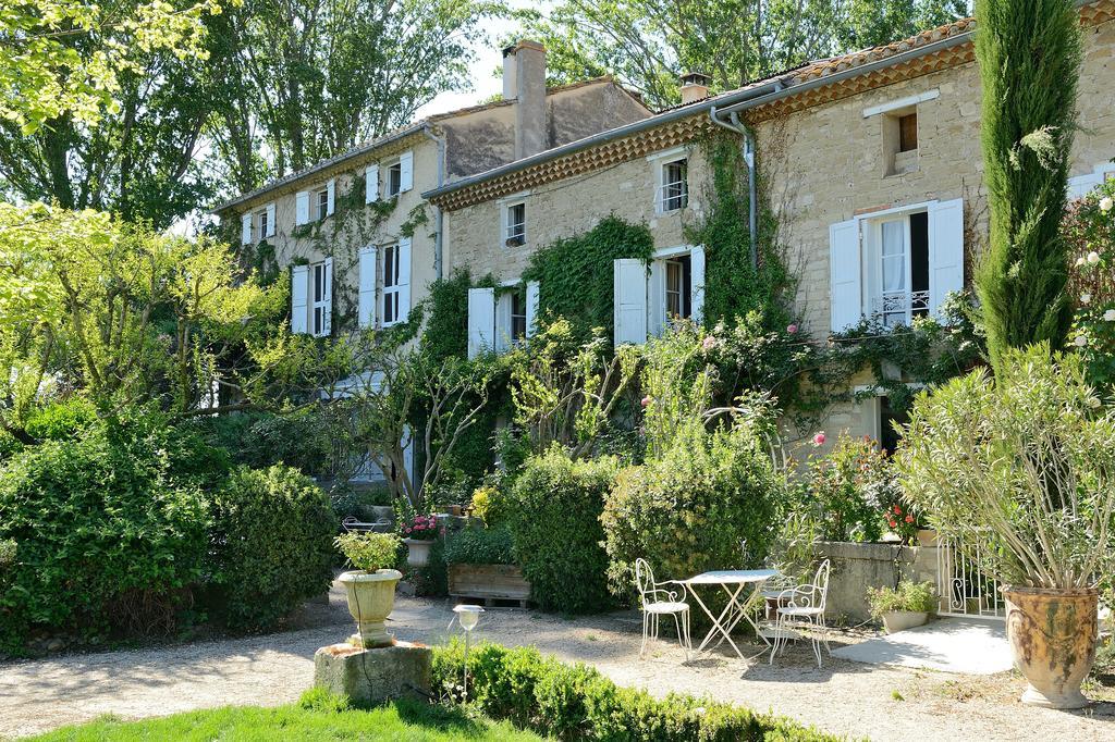 La Nesquiere Chambres D'Hotes แปร์นส์-เลส์-ฟงแตนส์ ภายนอก รูปภาพ